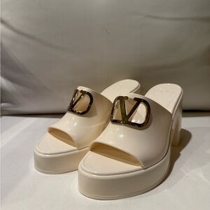 Valentino Women's Cream Slide Sandals, BRAND NEW